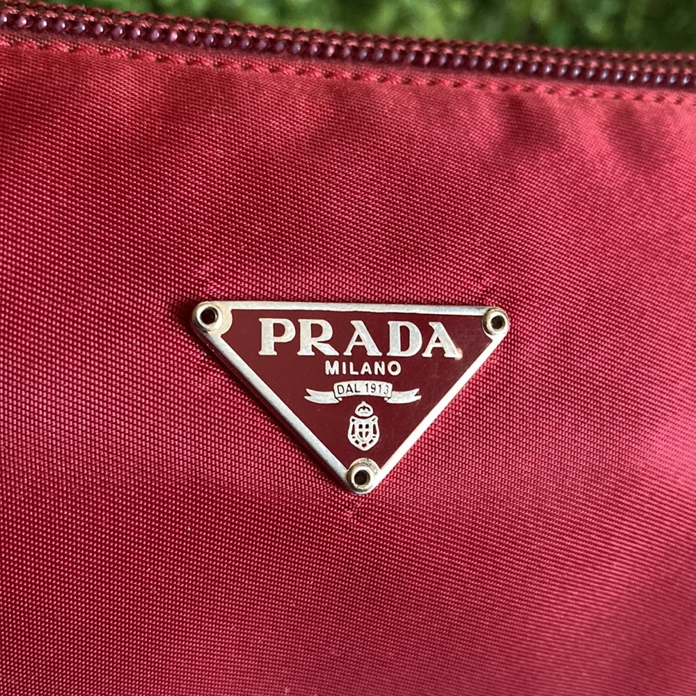 ❤️ Prada Vintage Nylon Bag ❤️ - Picture 3 of 16